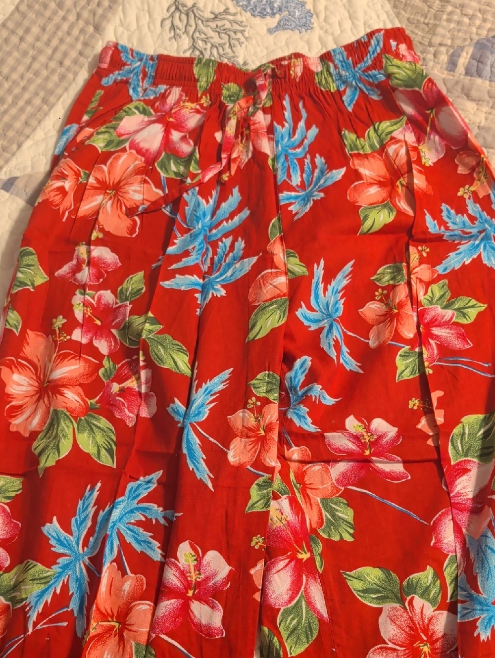 Erika Red Floral Print Crop Pants